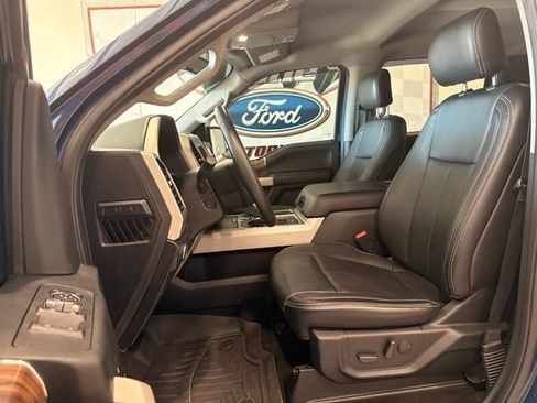 Used 2020 Ford F150 Lariat w/ Equipment Group 502A Luxury AWD/4WD image 10