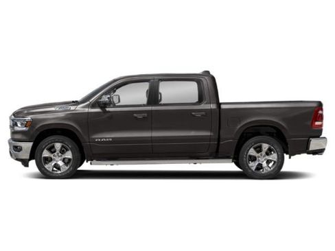 Used 2023 RAM 1500 Laramie AWD/4WD image 2