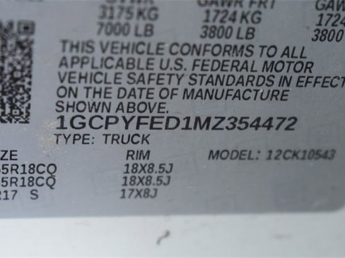 Used 2021 Chevrolet Silverado 1500 LT Trail Boss w/ Convenience Package II image 17