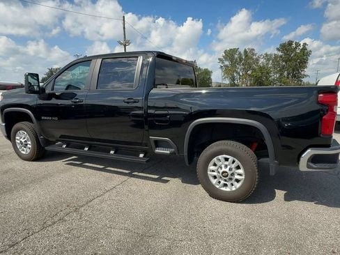 Used 2025 Chevrolet Silverado 2500 LT w/ Convenience Package AWD/4WD image 6