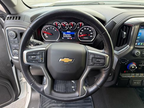 Used 2022 Chevrolet Silverado 1500 LT w/ Bed Protection Package image 24