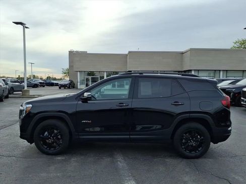 Used 2024 GMC Terrain AT4 w/ Infotainment Package II AWD/4WD image 10