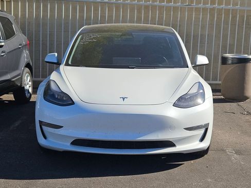 Used 2021 Tesla Model 3 Long Range image 2