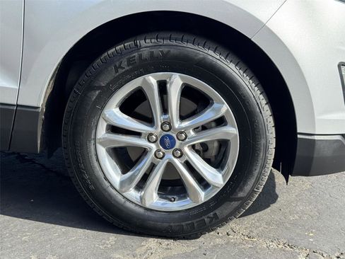 Used 2015 Ford Edge SEL w/ Equipment Group 201A FWD image 5