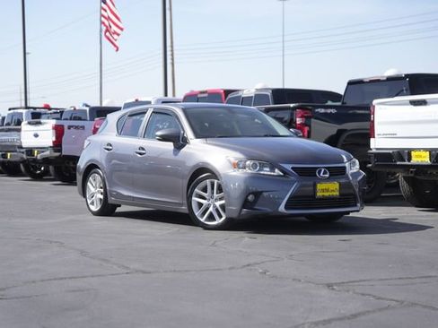 Used 2015 Lexus CT 200h w/ Seat Comfort Package image 2