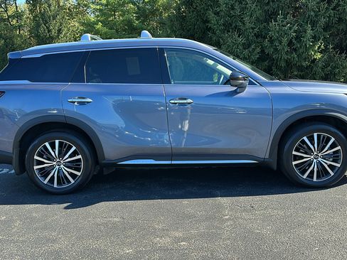 Certified 2025 INFINITI QX60 Sensory image 28