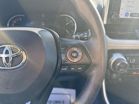 Used 2023 Toyota RAV4 XLE image 16