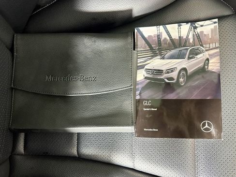 Used 2018 Mercedes-Benz GLC 300 4MATIC w/ Multimedia Package image 42
