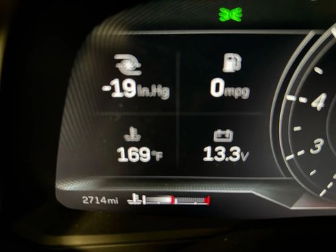 Used 2025 Cadillac CT4 V w/ Technology Package image 15