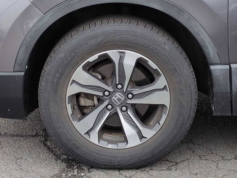 Used 2019 Honda CR-V LX image 5