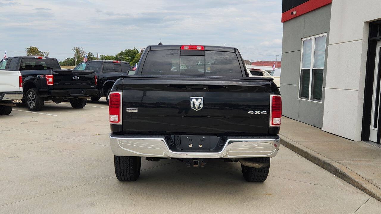 Used 2017 RAM 1500 Laramie AWD/4WD image 5