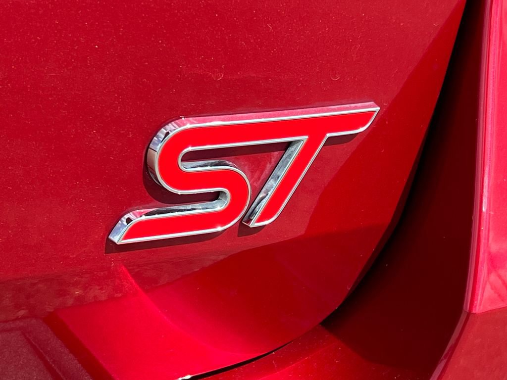 Used 2020 Ford Explorer ST w/ ST Street Pack AWD/4WD image 2