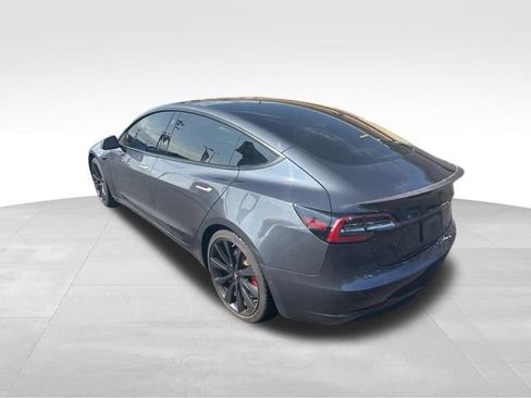 Used 2019 Tesla Model 3 Performance image 5