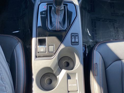 Certified 2025 Subaru Crosstrek 2.5i Limited w/ Crosstrek Mirror Package image 15