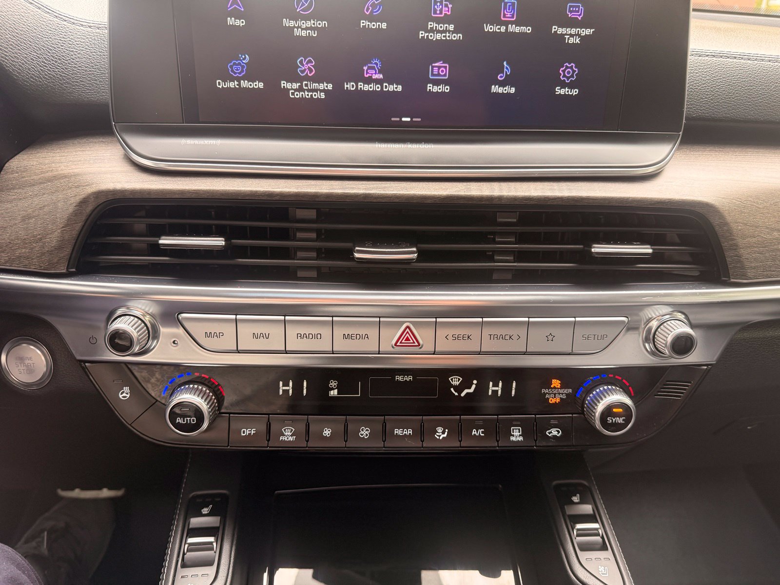 Used 2021 Kia Telluride SX w/ SX Prestige Package AWD/4WD image 19