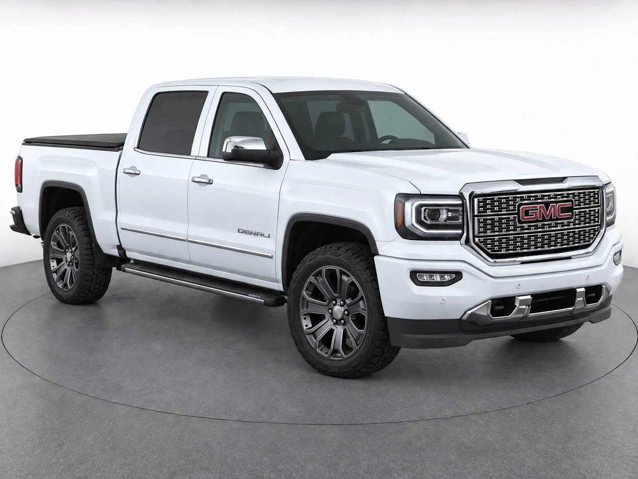 Used 2016 GMC Sierra 1500 Denali AWD/4WD image 2