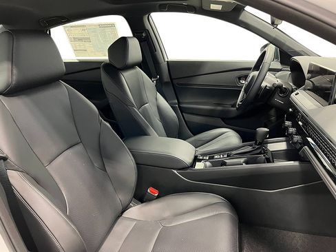 New 2025 Honda Accord Sport image 29