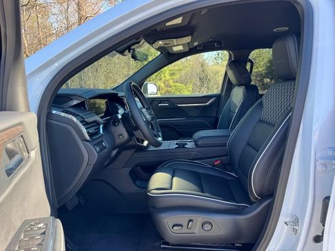 New 2026 GMC Acadia Denali w/ Super Cruise Package image 20