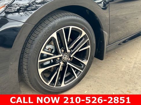 New 2026 Toyota Camry XLE image 9