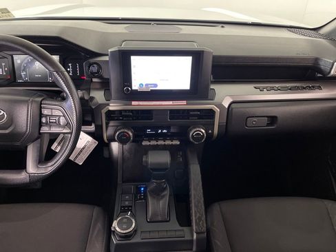 Certified 2025 Toyota Tacoma SR5 image 15