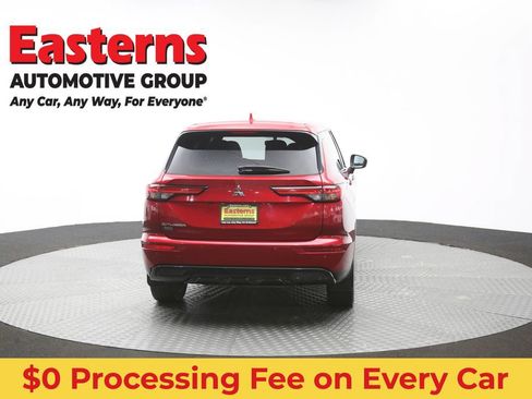 Used 2022 Mitsubishi Outlander SE FWD image 38