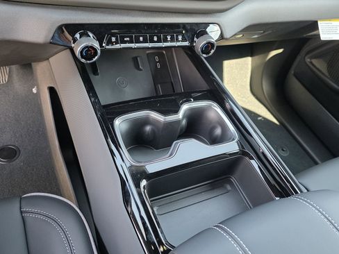 New 2026 Chevrolet Silverado EV LT AWD/4WD image 20