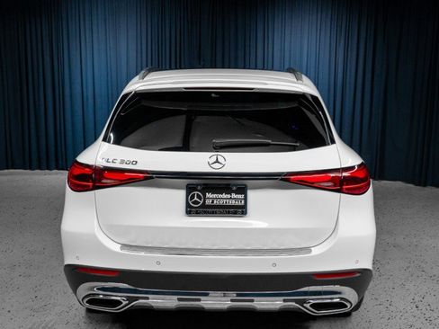Certified 2026 Mercedes-Benz GLC 300 image 8