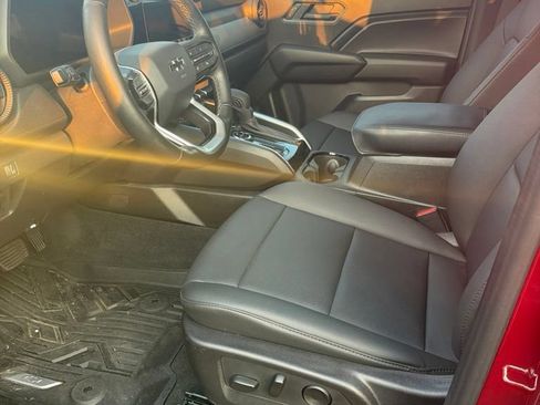 Used 2026 Chevrolet Colorado Trail Boss AWD/4WD image 5