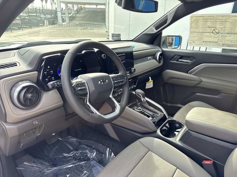 New 2025 Chevrolet Colorado ZR2 w/ Off-Road Front Bumper Package image 20