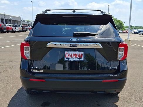 Certified 2023 Ford Explorer XLT AWD/4WD image 5