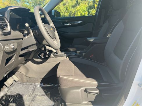 Used 2025 Chevrolet TrailBlazer LT image 22