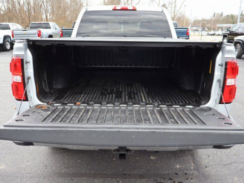 Used 2017 GMC Sierra 1500 SLE w/ SLE Value Package image 33