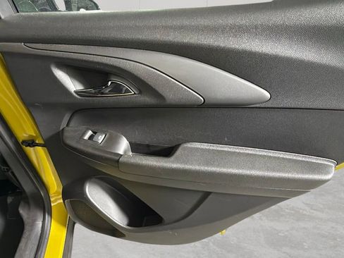 Used 2024 Chevrolet TrailBlazer ACTIV w/ Driver Confidence Package image 24