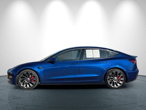 Used 2023 Tesla Model 3 Performance image 7