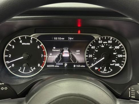 Used 2024 Nissan Rogue SV FWD image 16