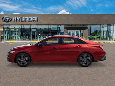 New 2026 Hyundai Elantra Sport image 4