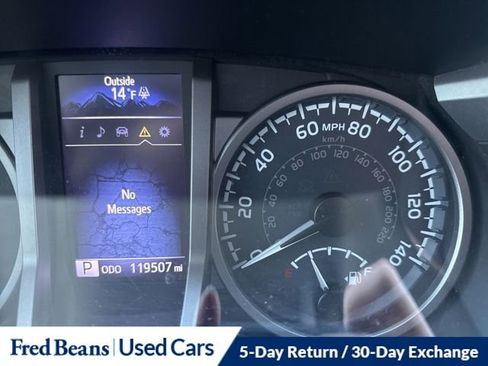 Used 2016 Toyota Tacoma SR5 image 17