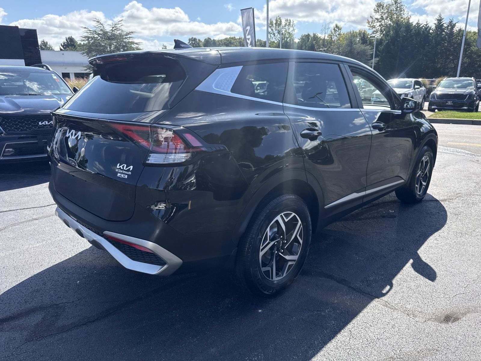 Used 2023 Kia Sportage LX AWD/4WD image 8