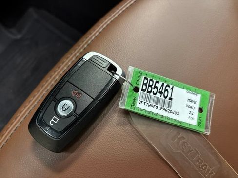 Used 2023 Ford Maverick Lariat w/ Lariat Luxury Package AWD/4WD image 31