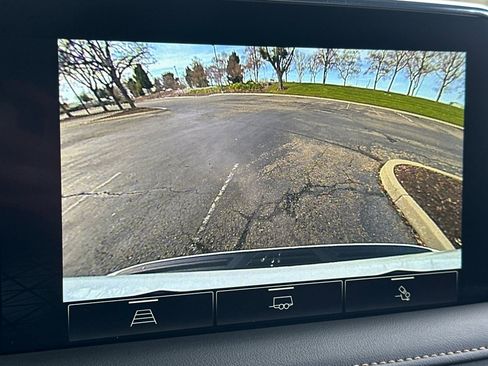 Used 2023 GMC Yukon AT4 w/ Max Trailering Package image 28