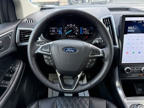 Certified 2024 Ford Edge Titanium w/ Equipment Group 301A AWD/4WD image 16