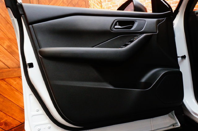 Certified 2025 Nissan Rogue S AWD/4WD image 32