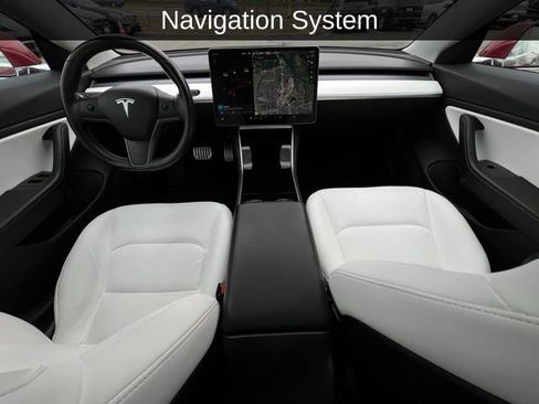 Used 2018 Tesla Model 3 Long Range image 2