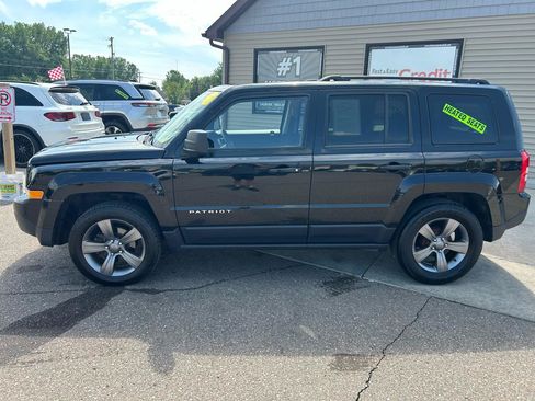 Used 2015 Jeep Patriot High Altitude FWD image 8