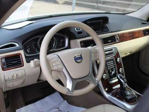 Used 2015 Volvo XC70 3.2 Premier Plus image 13