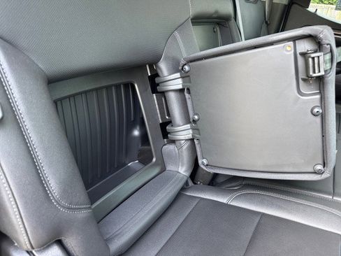 Used 2022 Chevrolet Silverado 1500 LTZ w/ LTZ Premium Package image 47