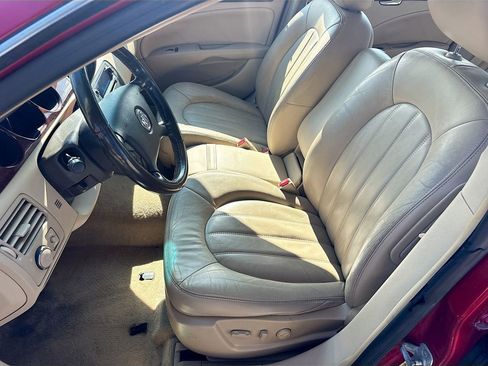 Used 2011 Buick Lucerne CXL w/ Driver Confidence Package image 17