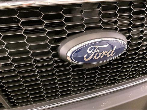 Used 2024 Ford Transit 250 Low Roof w/ Exterior Upgrade Package image 29