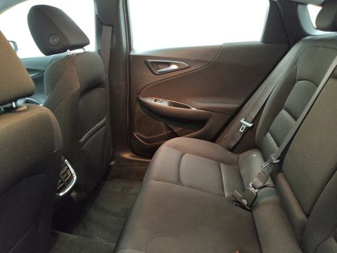 Used 2023 Chevrolet Malibu LT FWD image 18