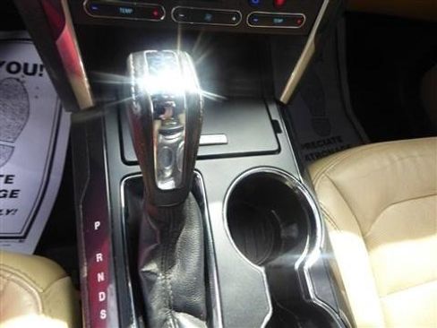 Used 2016 Ford Explorer Limited image 11